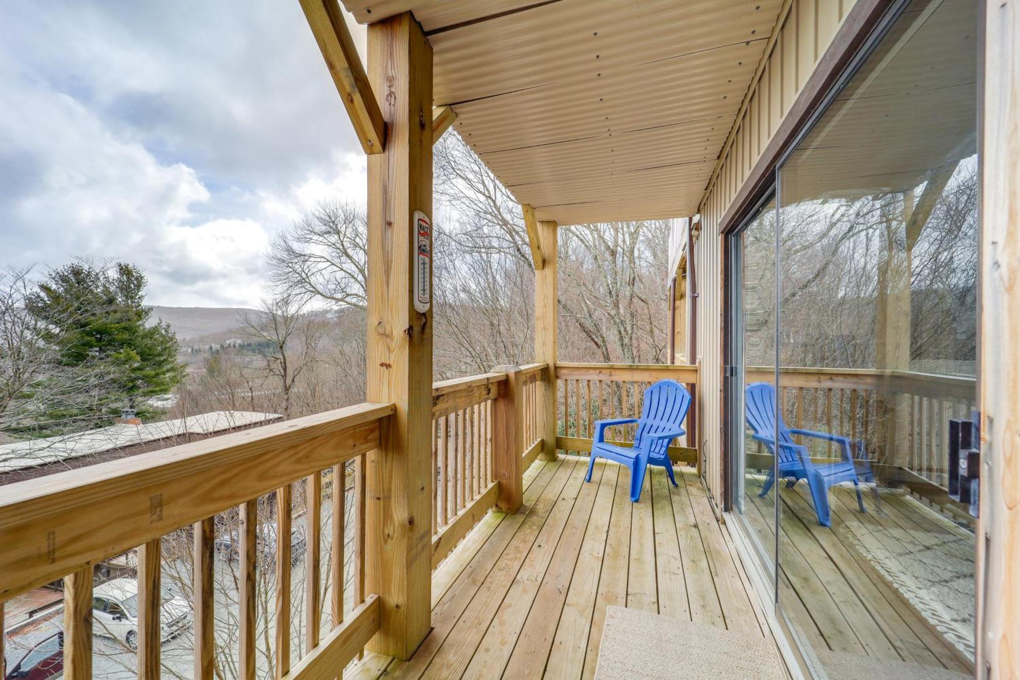 Beech Mountain Studio With Balcony Less Than 1 Mi To Skiing! Eksteriør billede