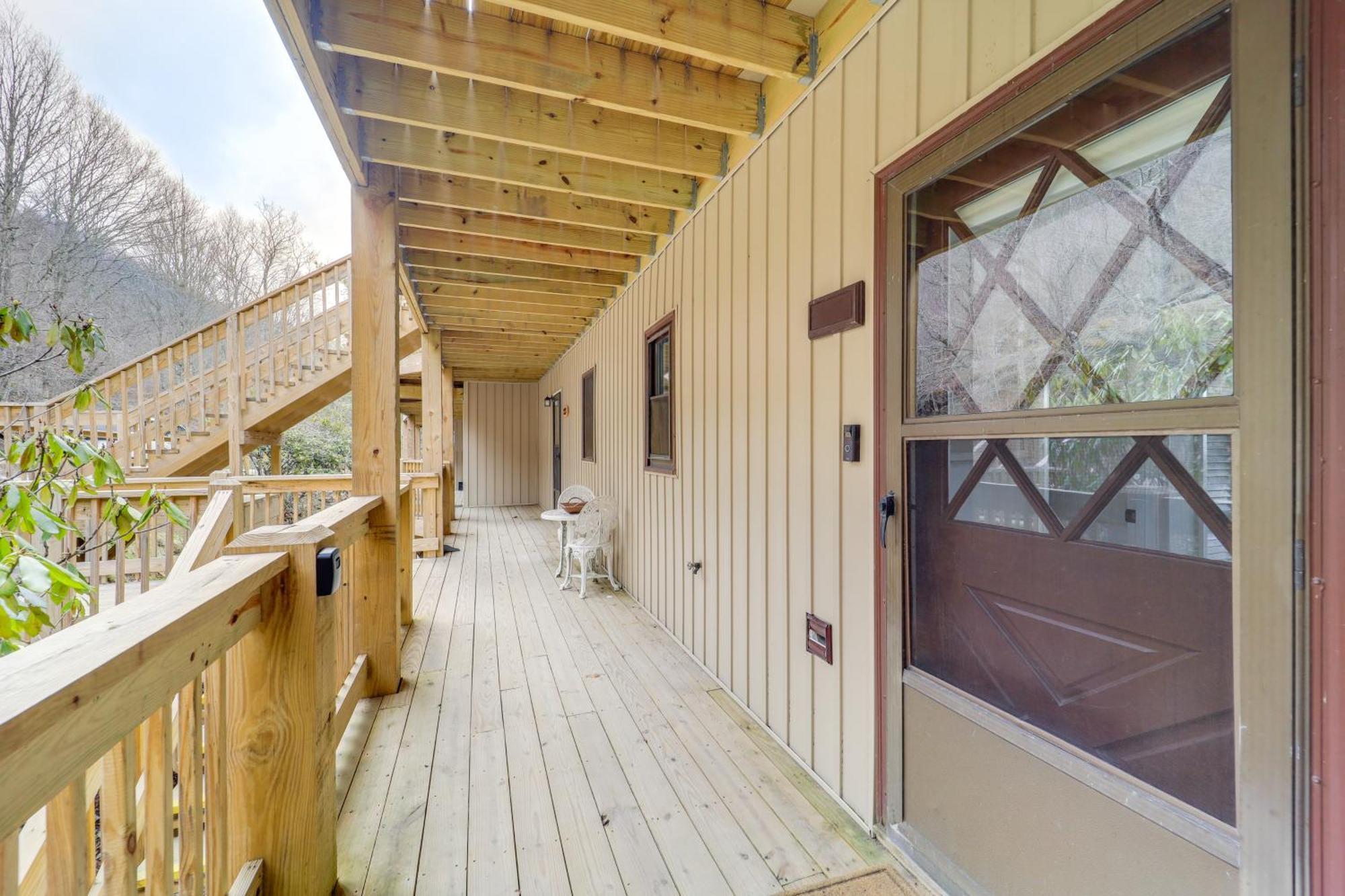 Beech Mountain Studio With Balcony Less Than 1 Mi To Skiing! Eksteriør billede